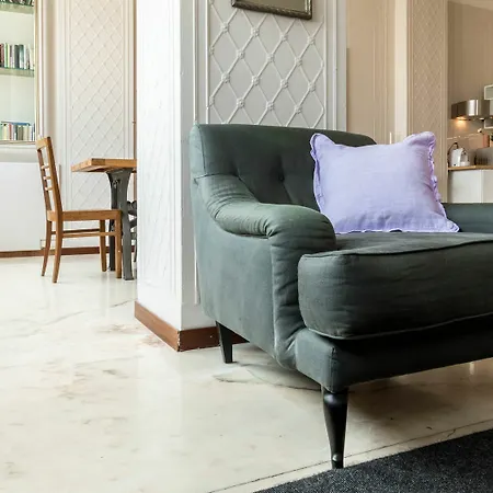 Apartment Hintown Duomo Amazing View. Milan